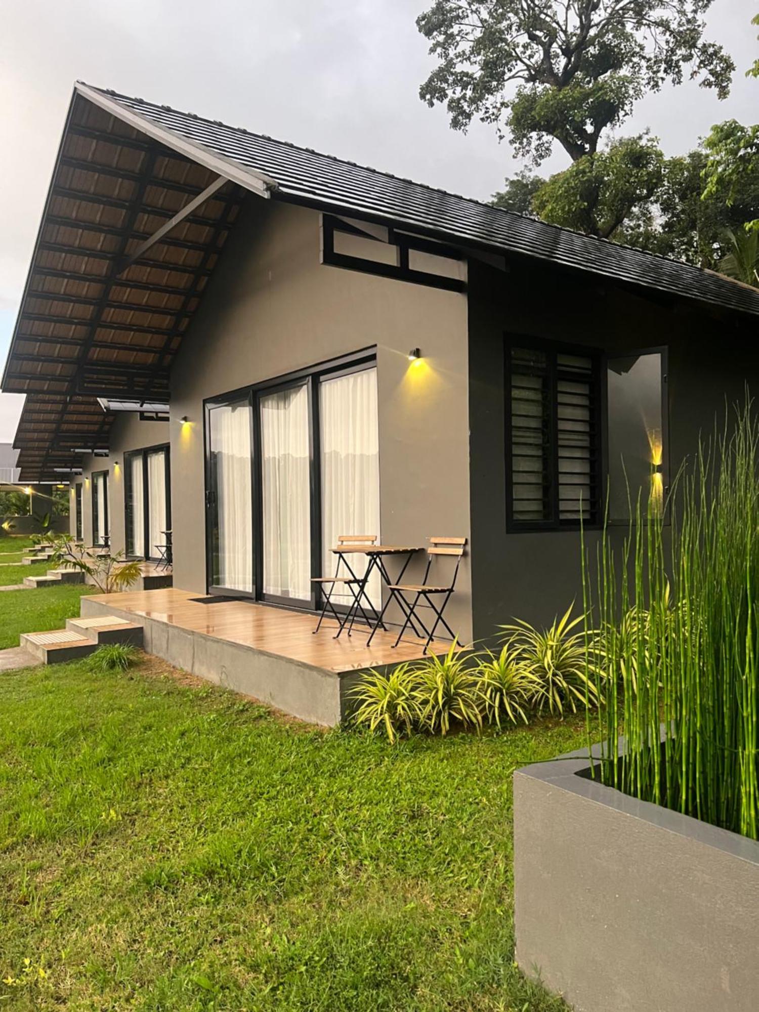Bendheka - Cliff Front Cottages Coorg Gonikoppal Exterior photo